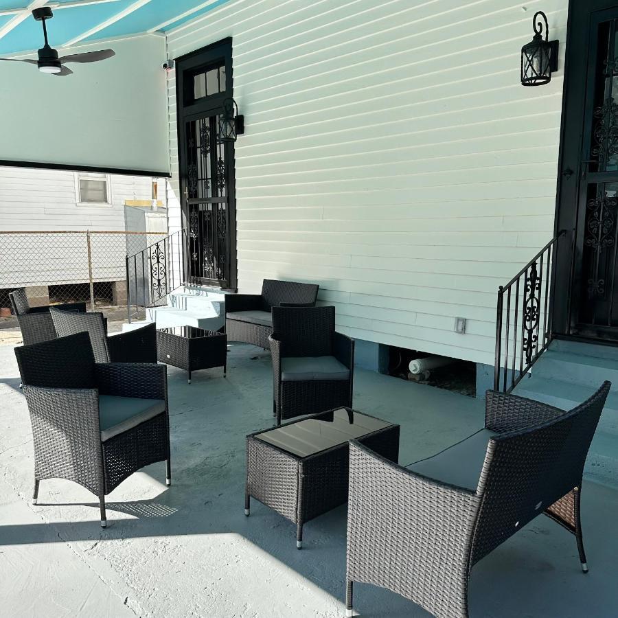 Endless Story Magazine Suite Walk French Quarter New Orleans Exteriör bild