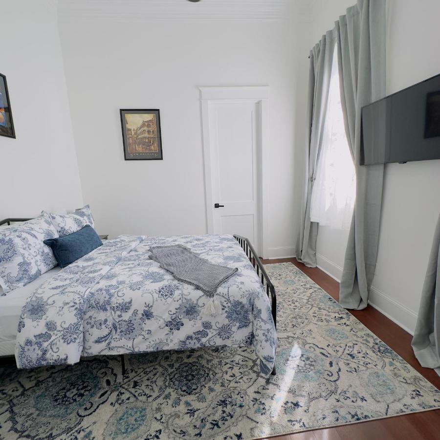 Endless Story Magazine Suite Walk French Quarter New Orleans Exteriör bild